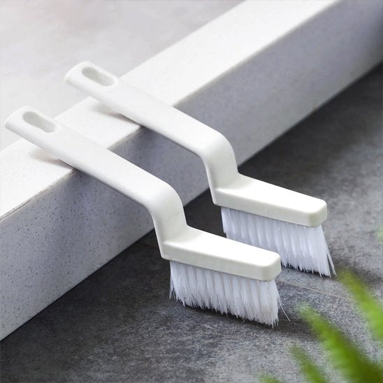 Brosse à joints avec œillet suspension rangement mural hygiénique