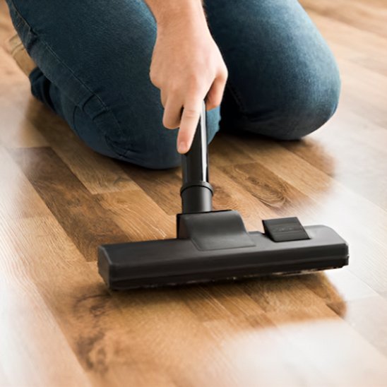 Brosse aspirateur universelle profil bas glisse sous les meubles