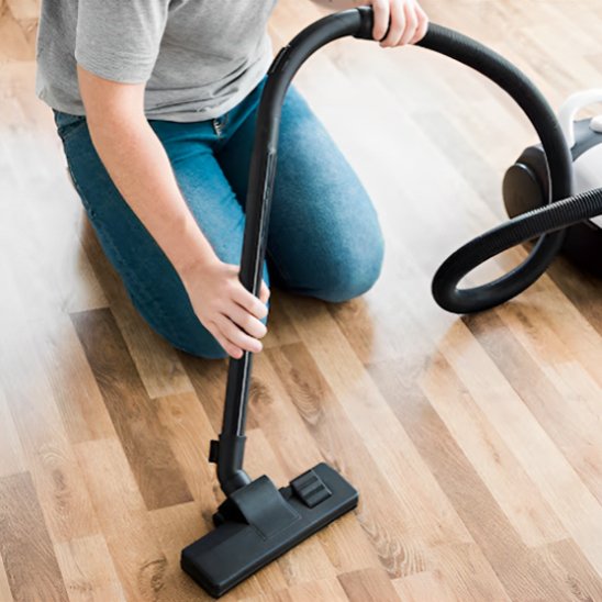 Brosse aspirateur universelle résistante aux chocs usage intensif
